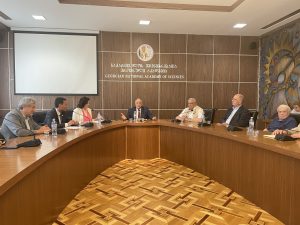 A Visit of Armenian Delegation to the Academy